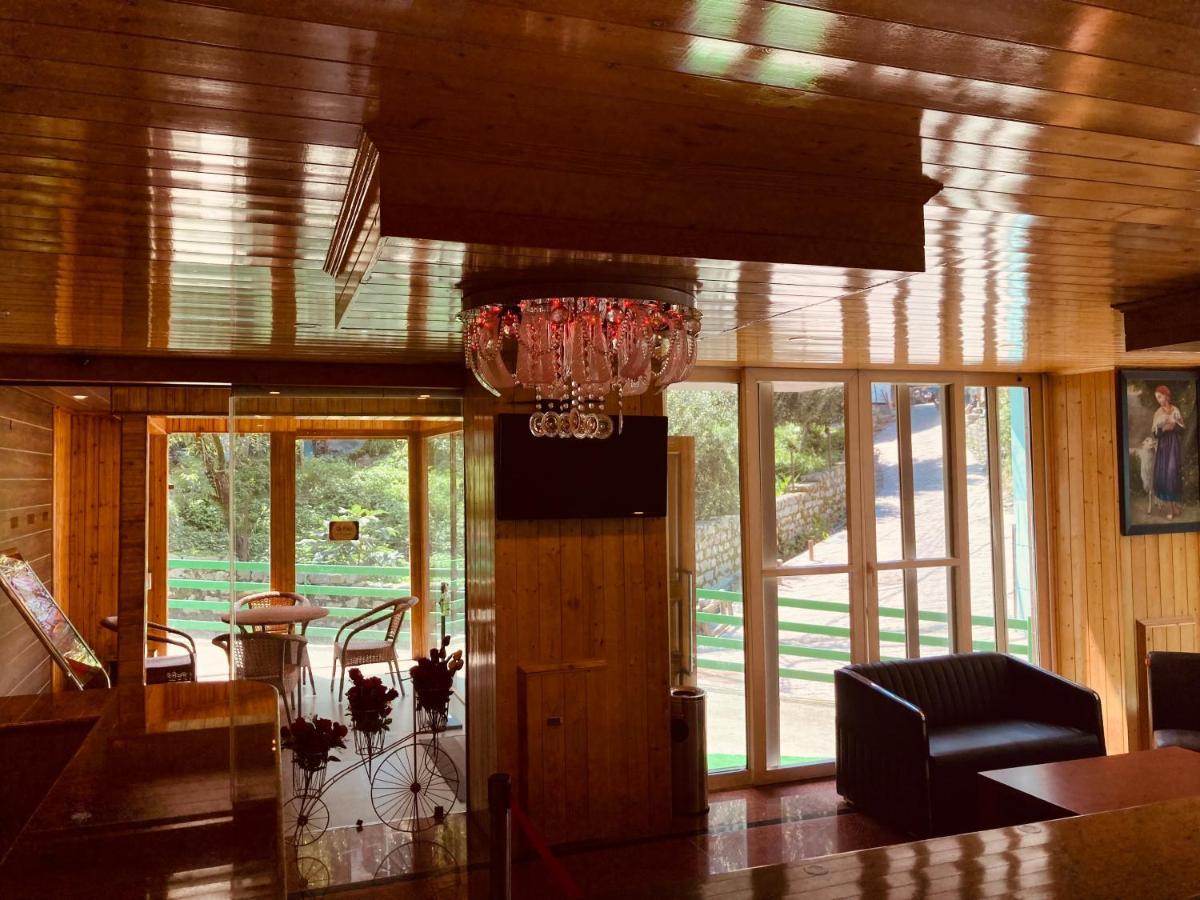Vista Hill Resort- Centrally Heated & Air Cooled Resort, Manali Dış mekan fotoğraf